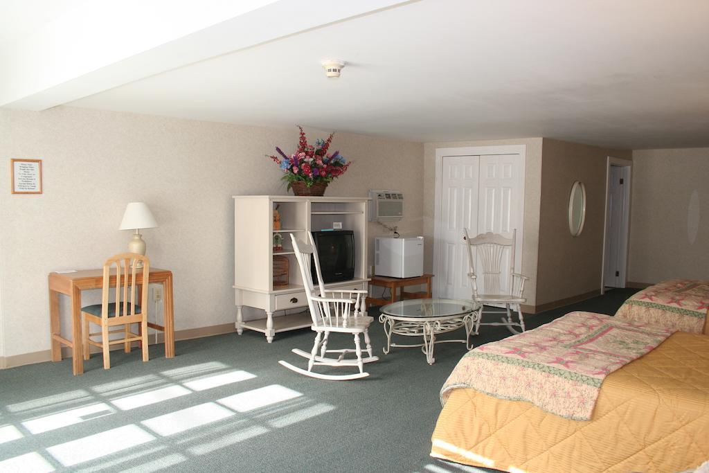 Visions Inn Cooperstown Δωμάτιο φωτογραφία